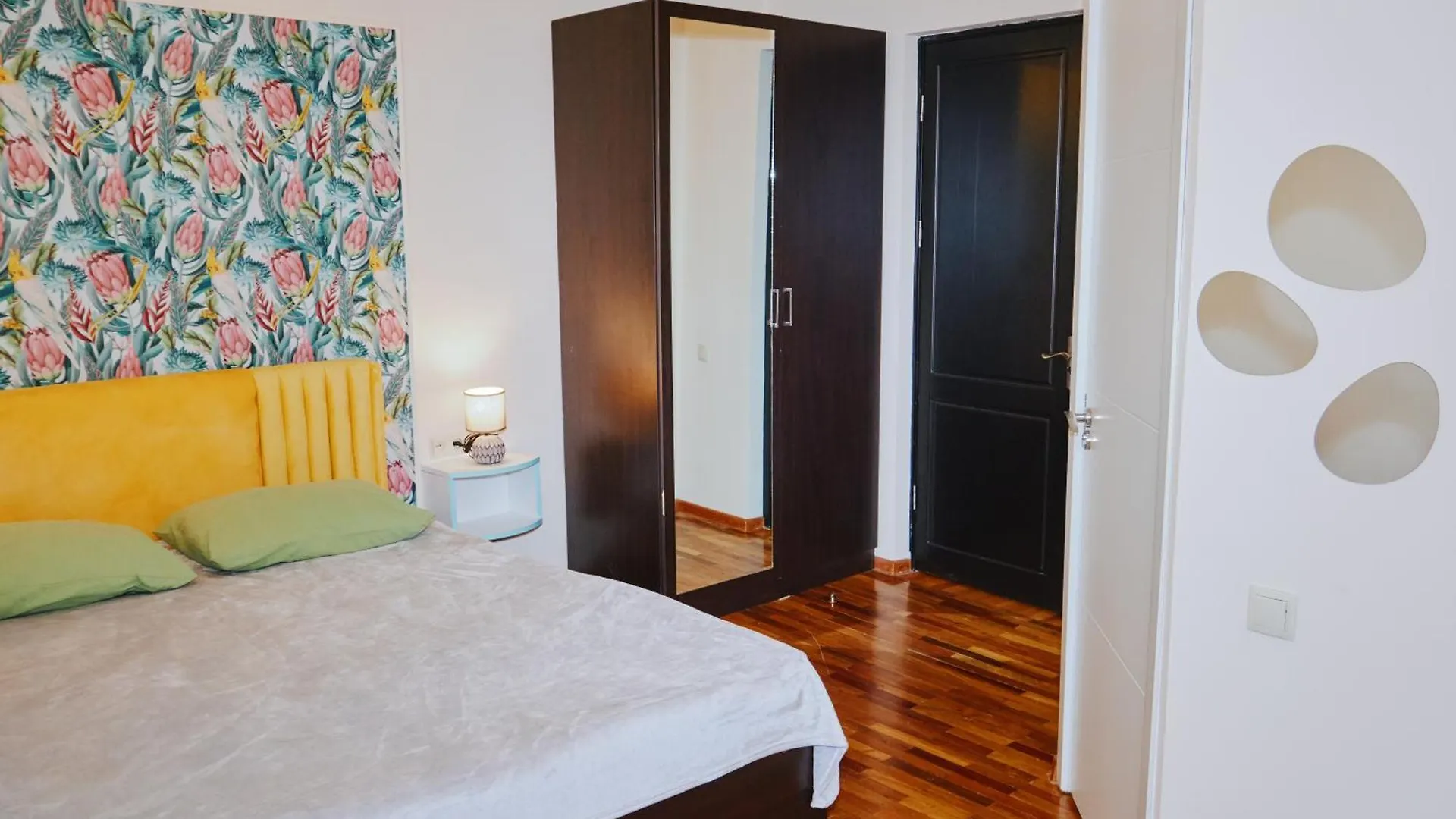 Triple Eight Hotel Tbilisi 3*,  Georgia